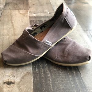 Toms slip on canvas shoes